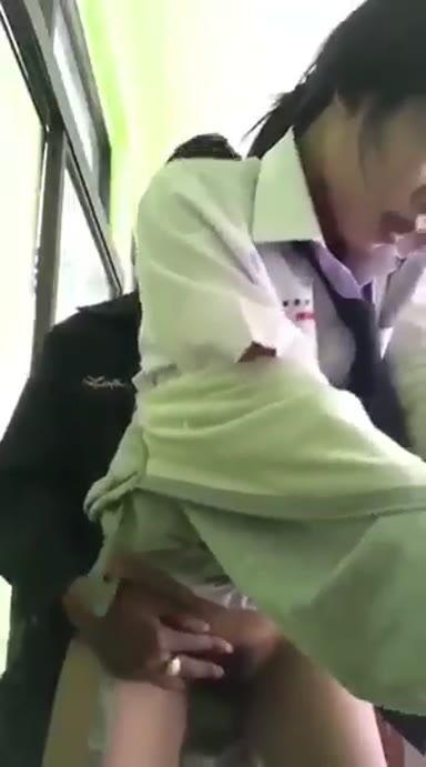 Video ABG Viral Terbaru Siswi SMP Di Kiwkiw Temannya Saat Belajar Kelompok New Trending Top 2025